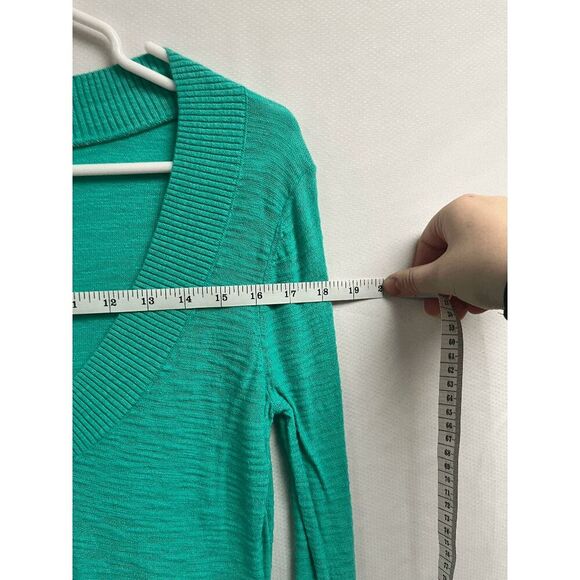 Express Womens Deep Vneck Tunic Aqua Sweater Green Sweater Size Medium - Picture 2 of 5